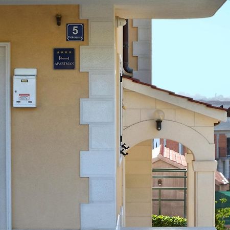 Apartmani Adela 솔린 외부 사진