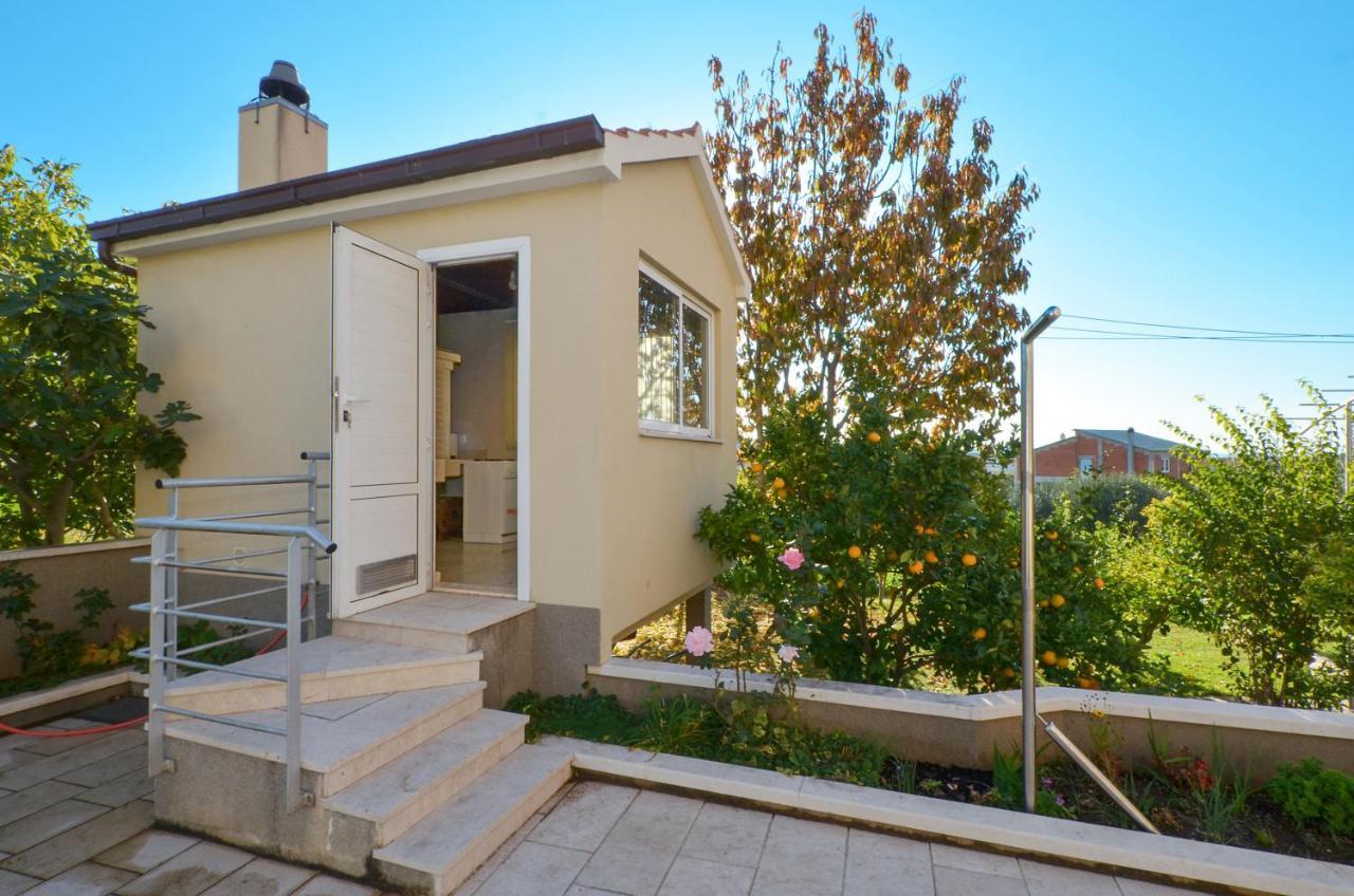 Apartmani Adela 솔린 외부 사진