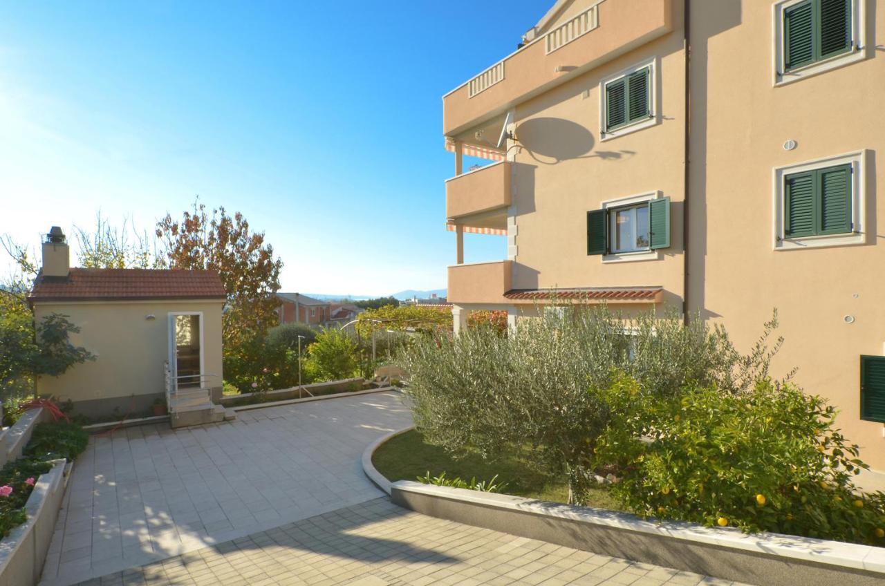 Apartmani Adela 솔린 외부 사진
